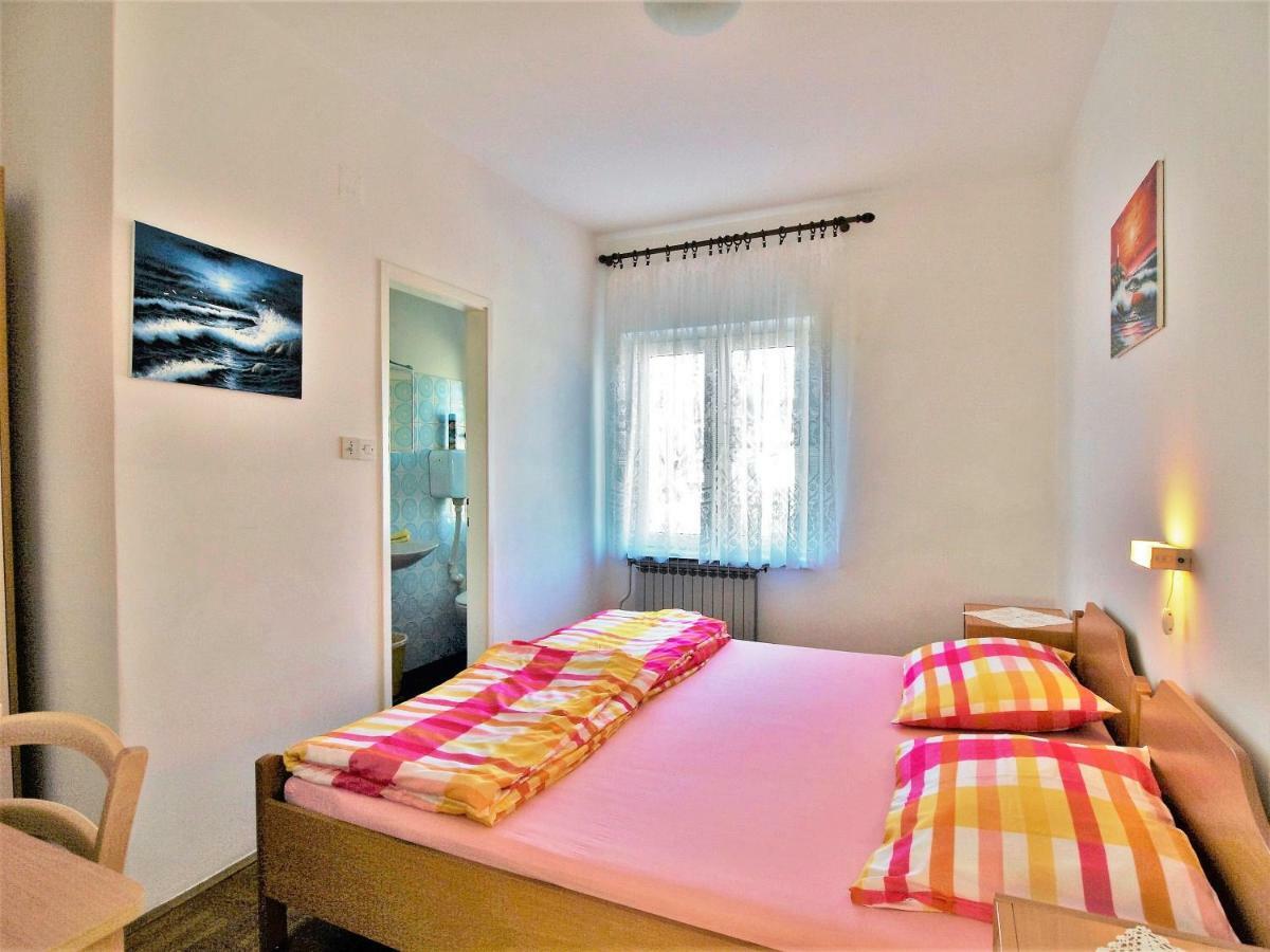Apartments Ljubica Barbat na Rabu Bagian luar foto