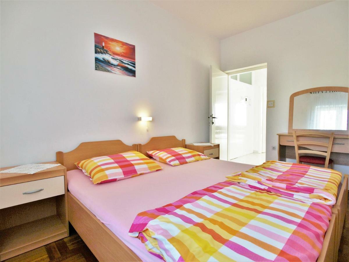 Apartments Ljubica Barbat na Rabu Bagian luar foto