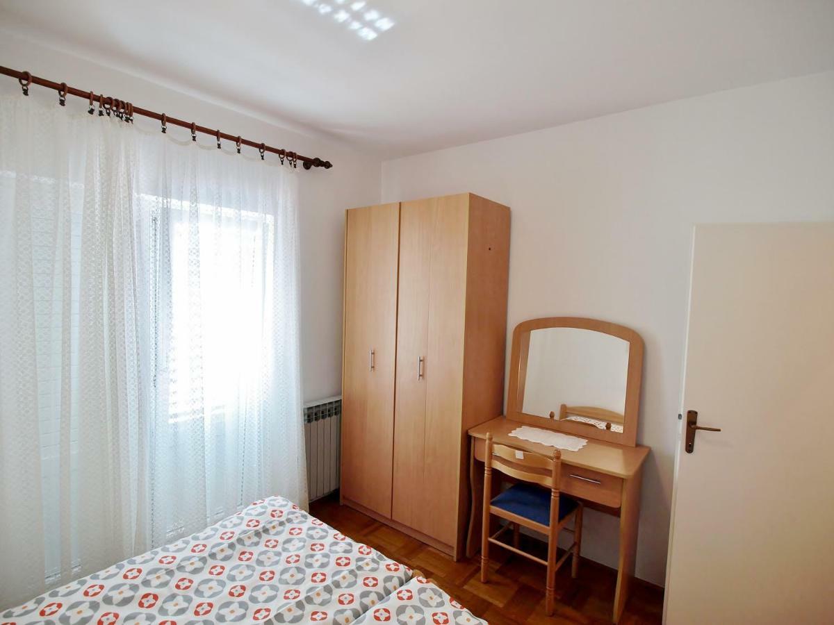 Apartments Ljubica Barbat na Rabu Bagian luar foto