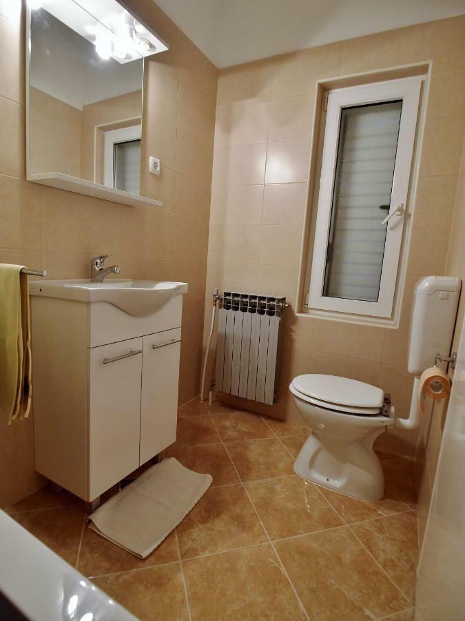 Apartments Ljubica Barbat na Rabu Bagian luar foto