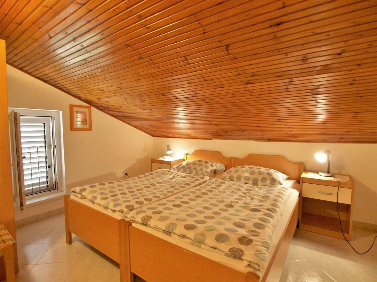 Apartments Ljubica Barbat na Rabu Bagian luar foto